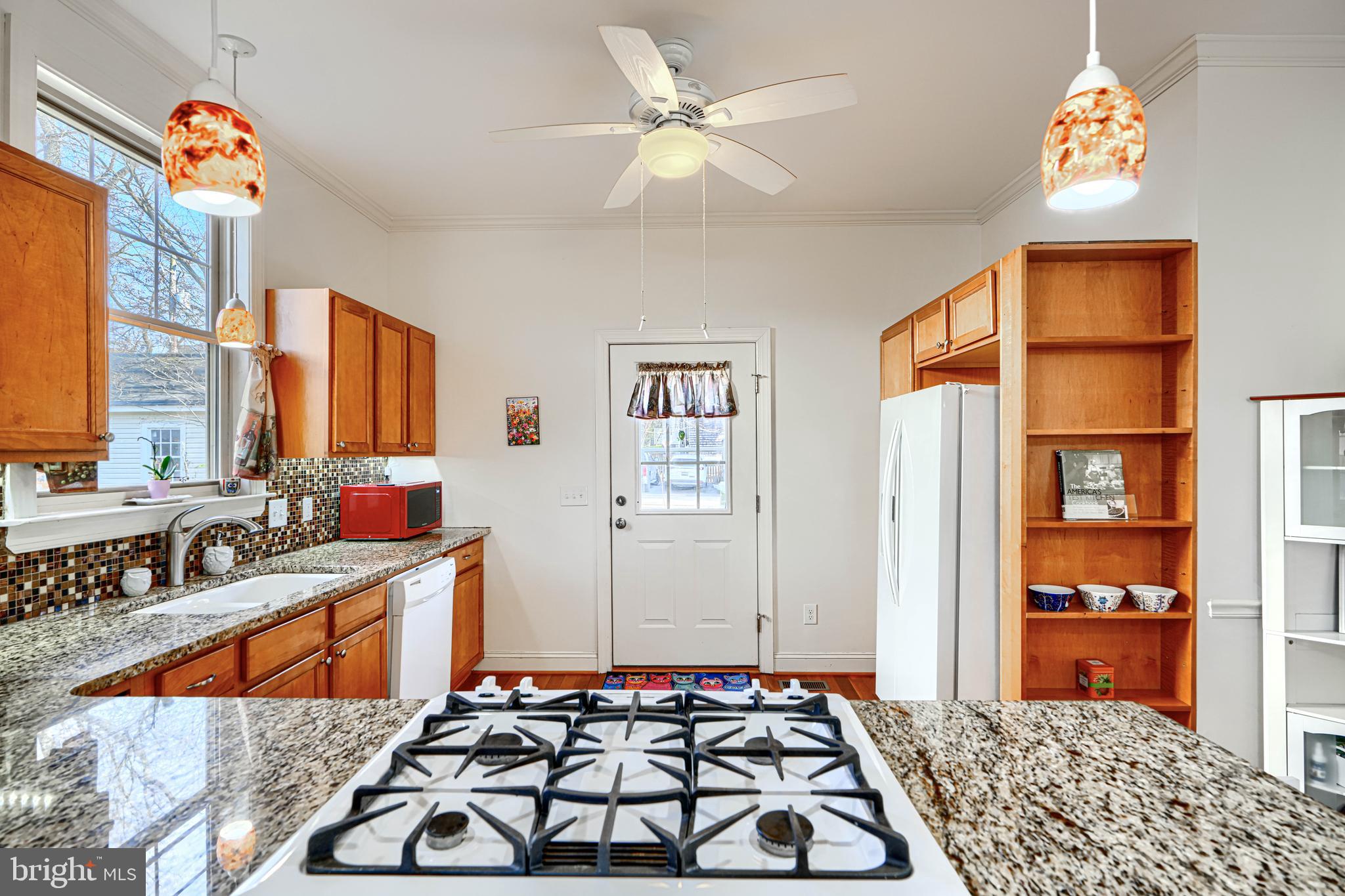 MOUNT WASHINGTON - Residential