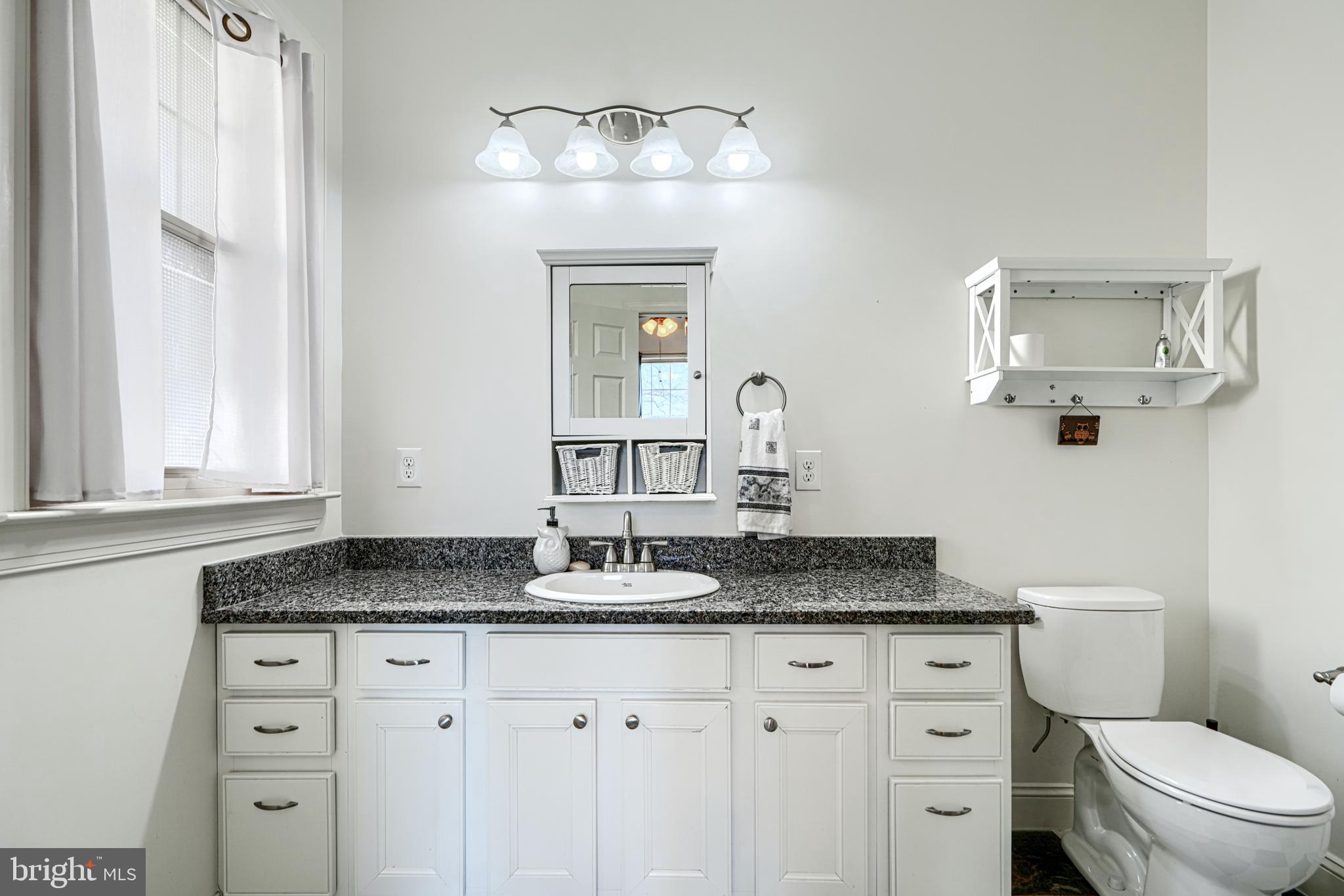 MOUNT WASHINGTON - Residential