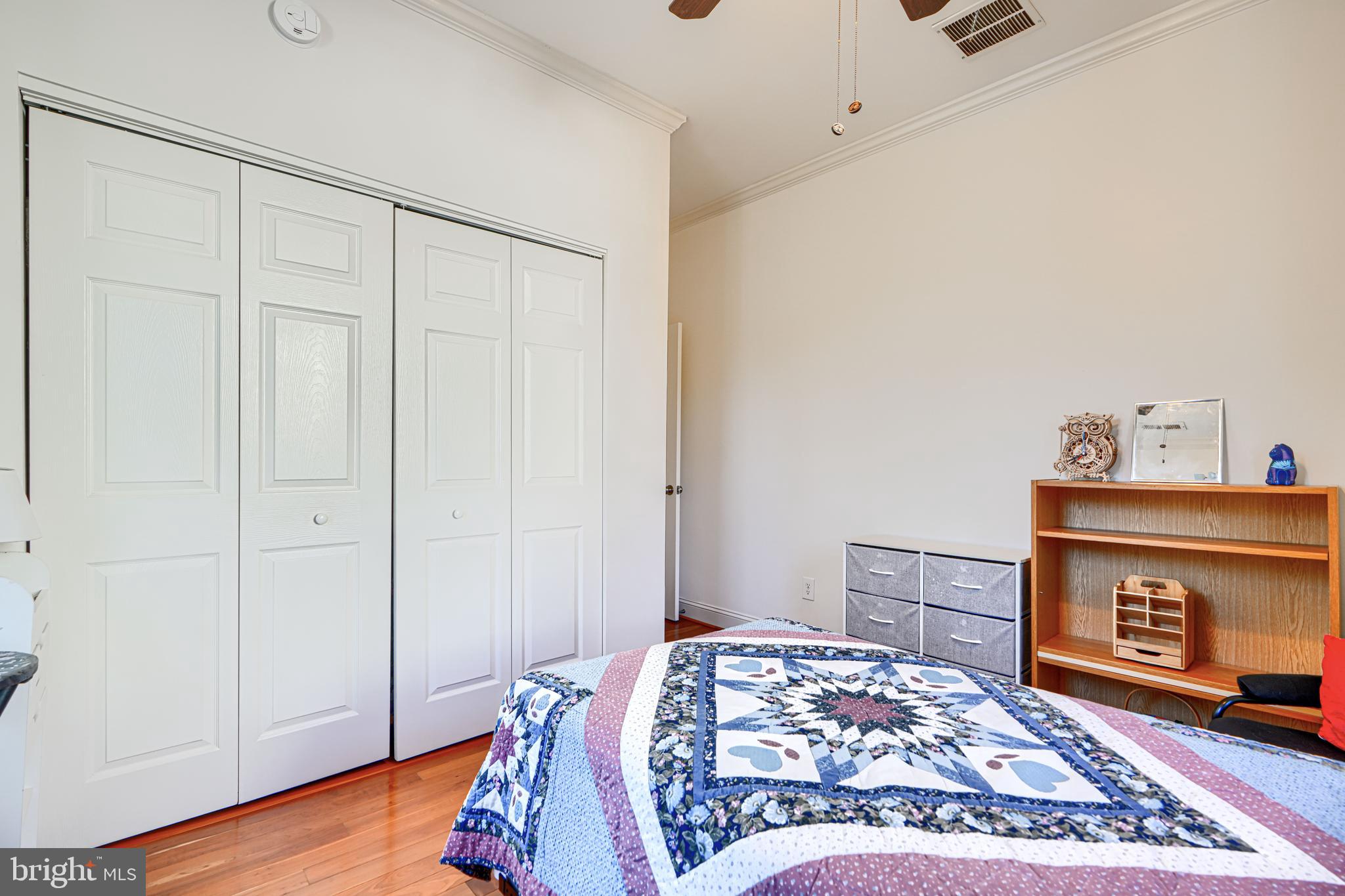 MOUNT WASHINGTON - Residential