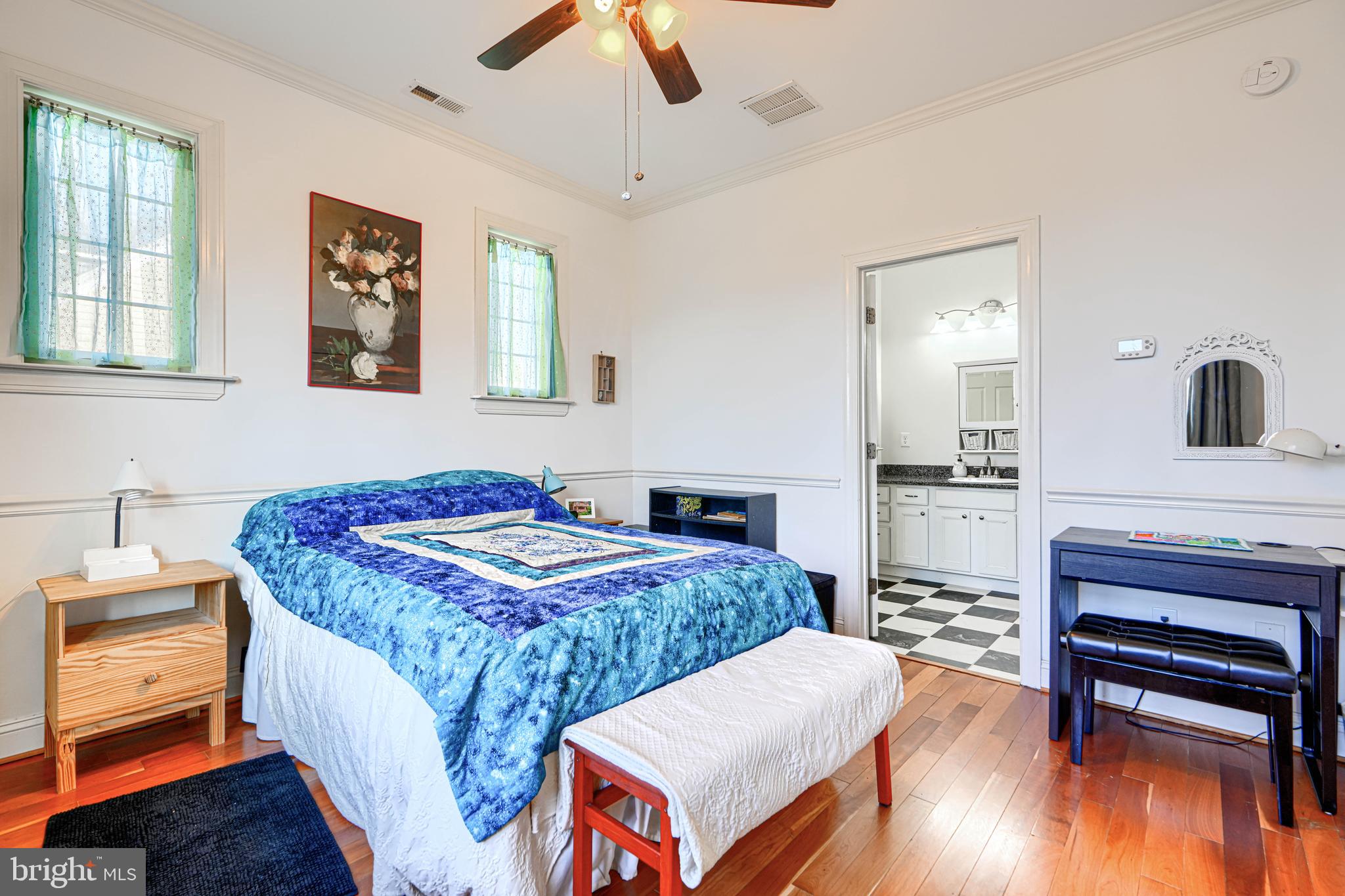 MOUNT WASHINGTON - Residential