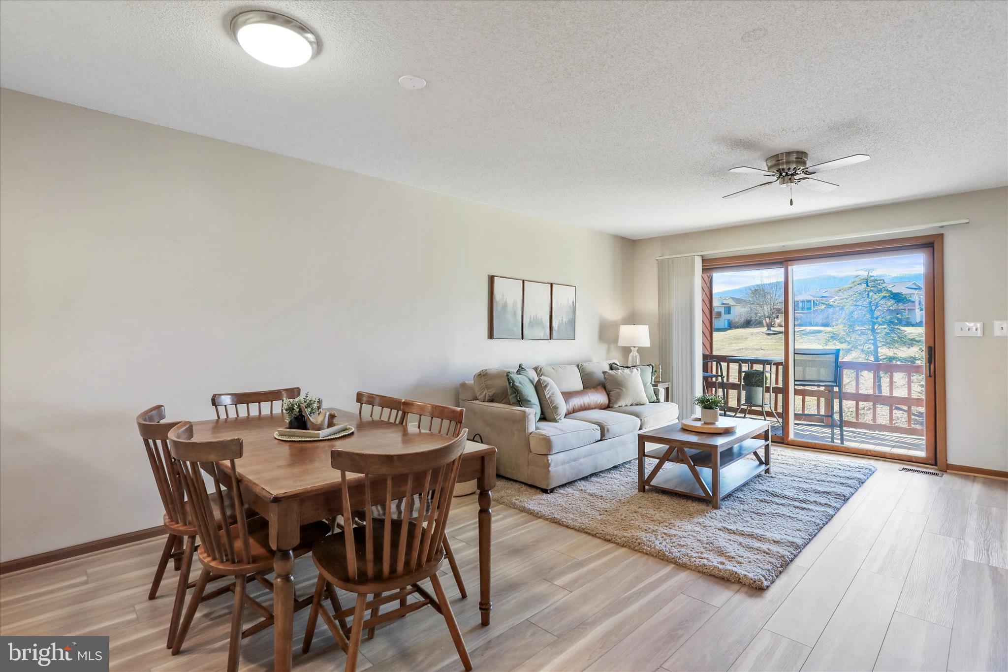 THE WOODS RESORT - Residential