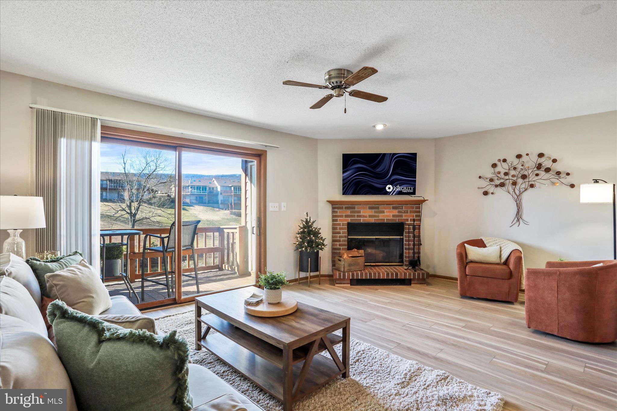 THE WOODS RESORT - Residential