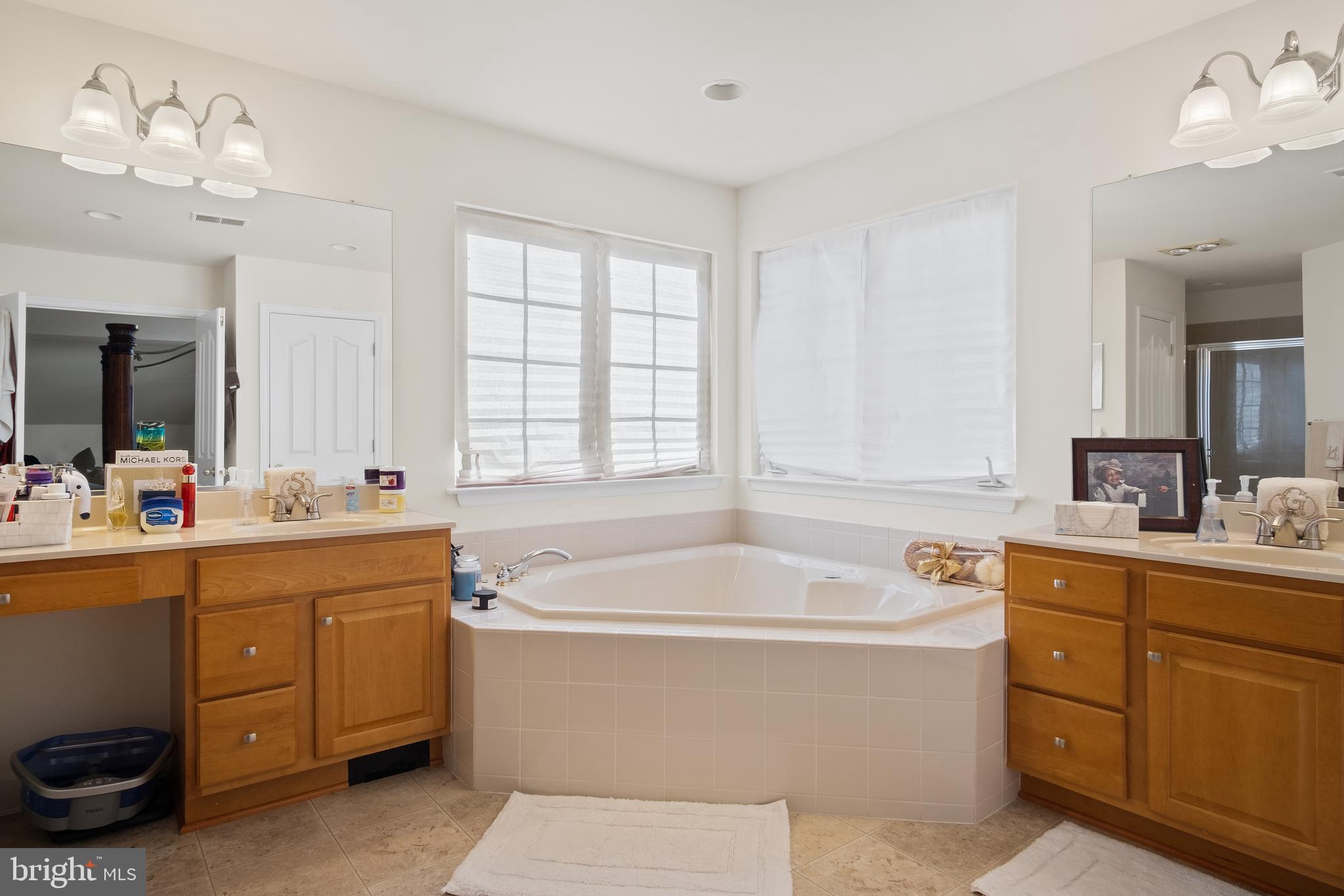 CHARLES CROSSING - Residential