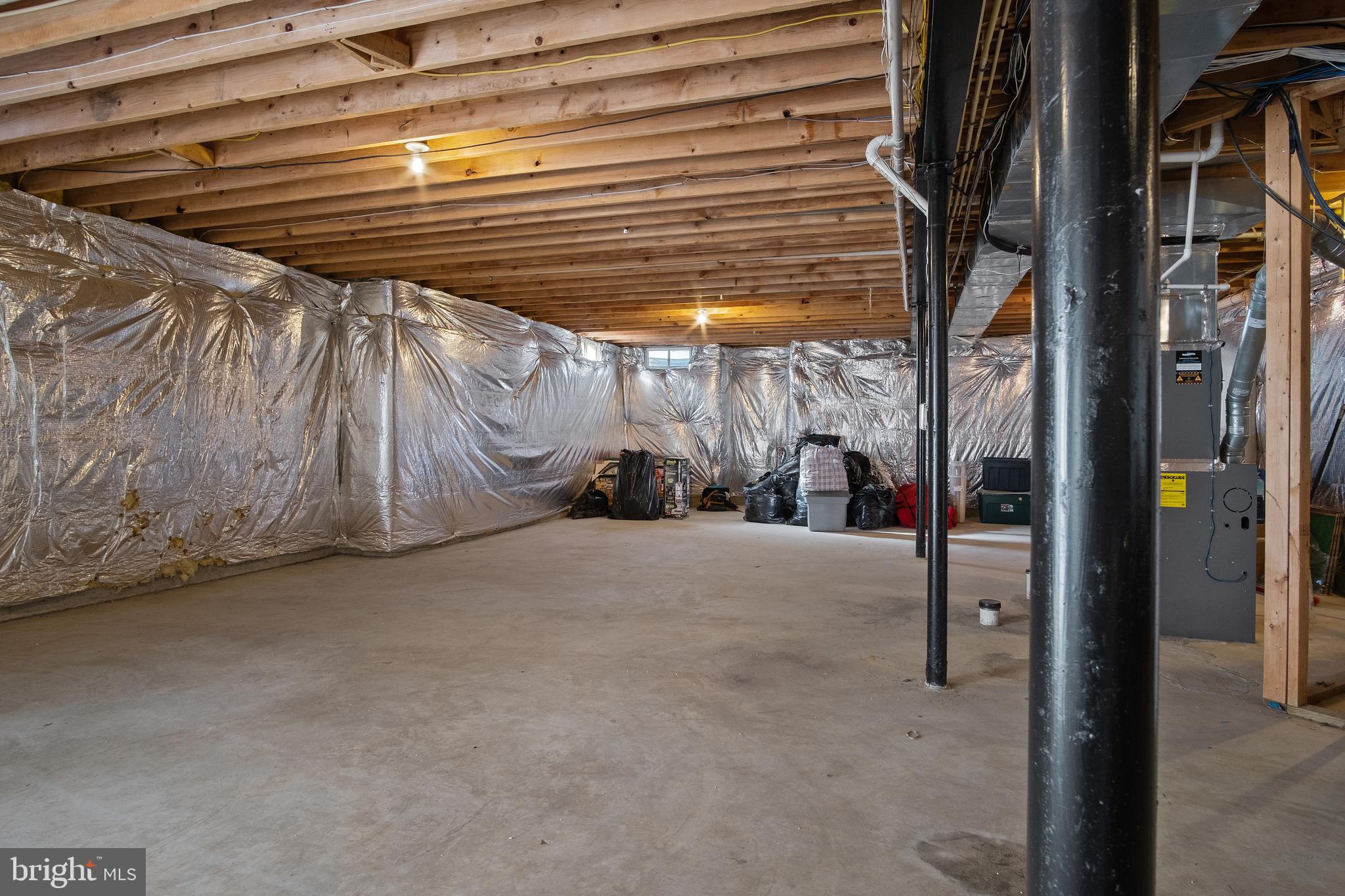 CHARLES CROSSING - Residential