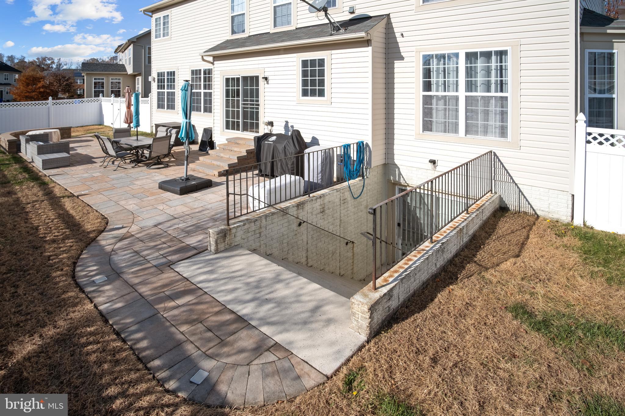 CHARLES CROSSING - Residential