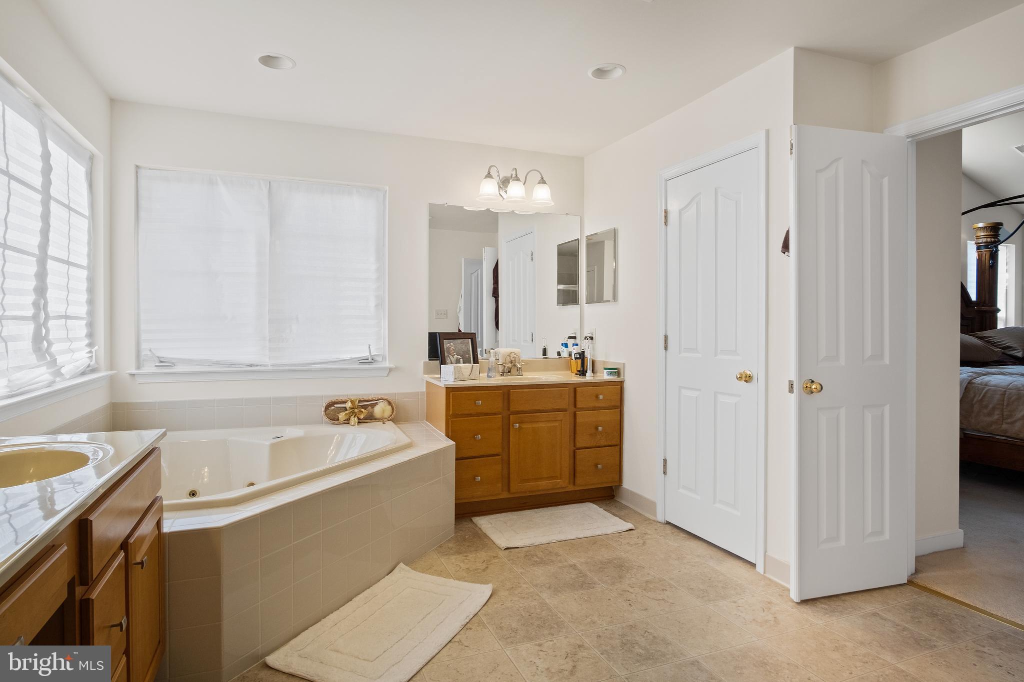 CHARLES CROSSING - Residential