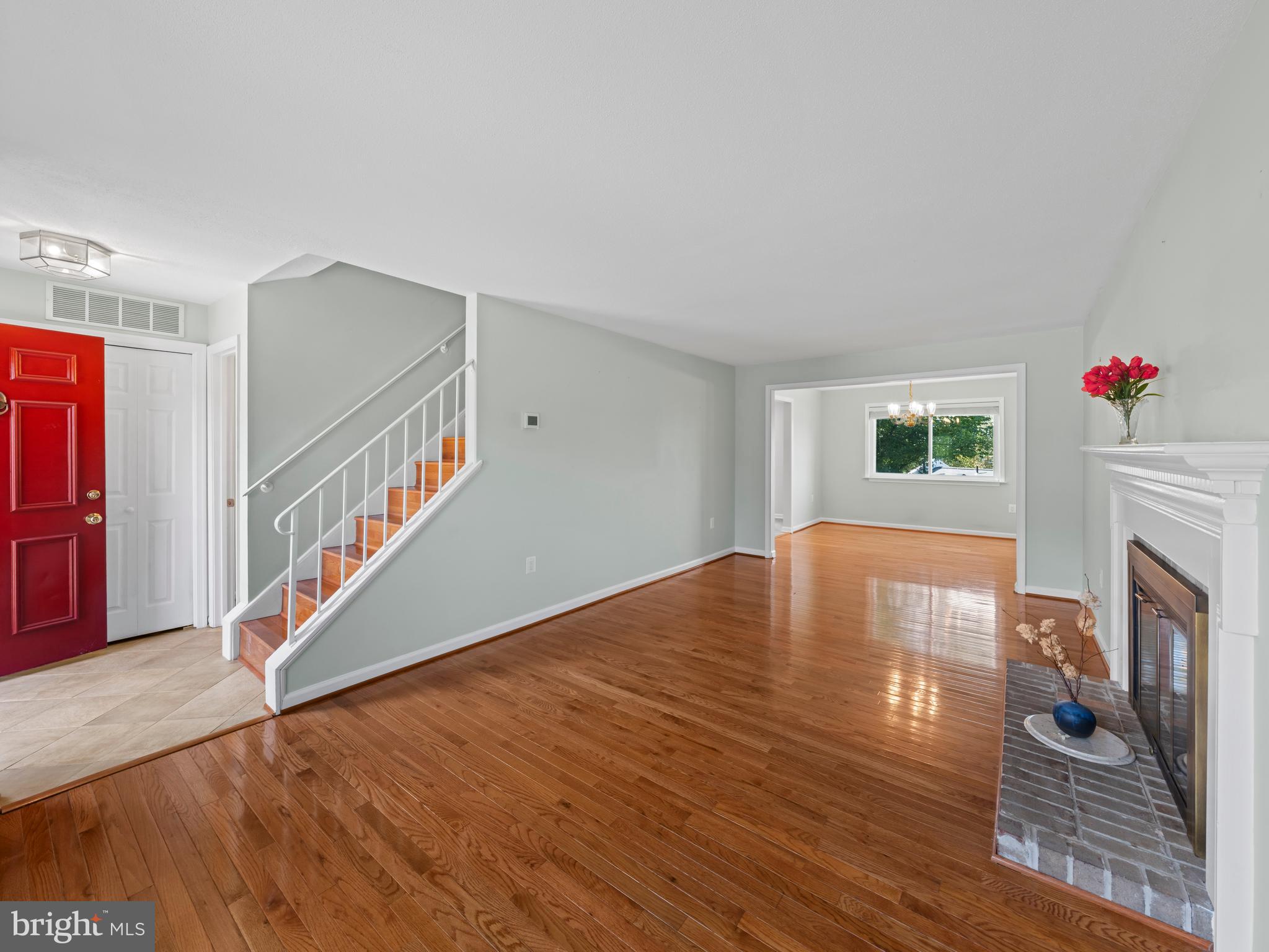 HERITAGE VILLAGE - Residential