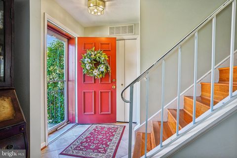 4783 KANDEL COURT ANNANDALE VA 22003