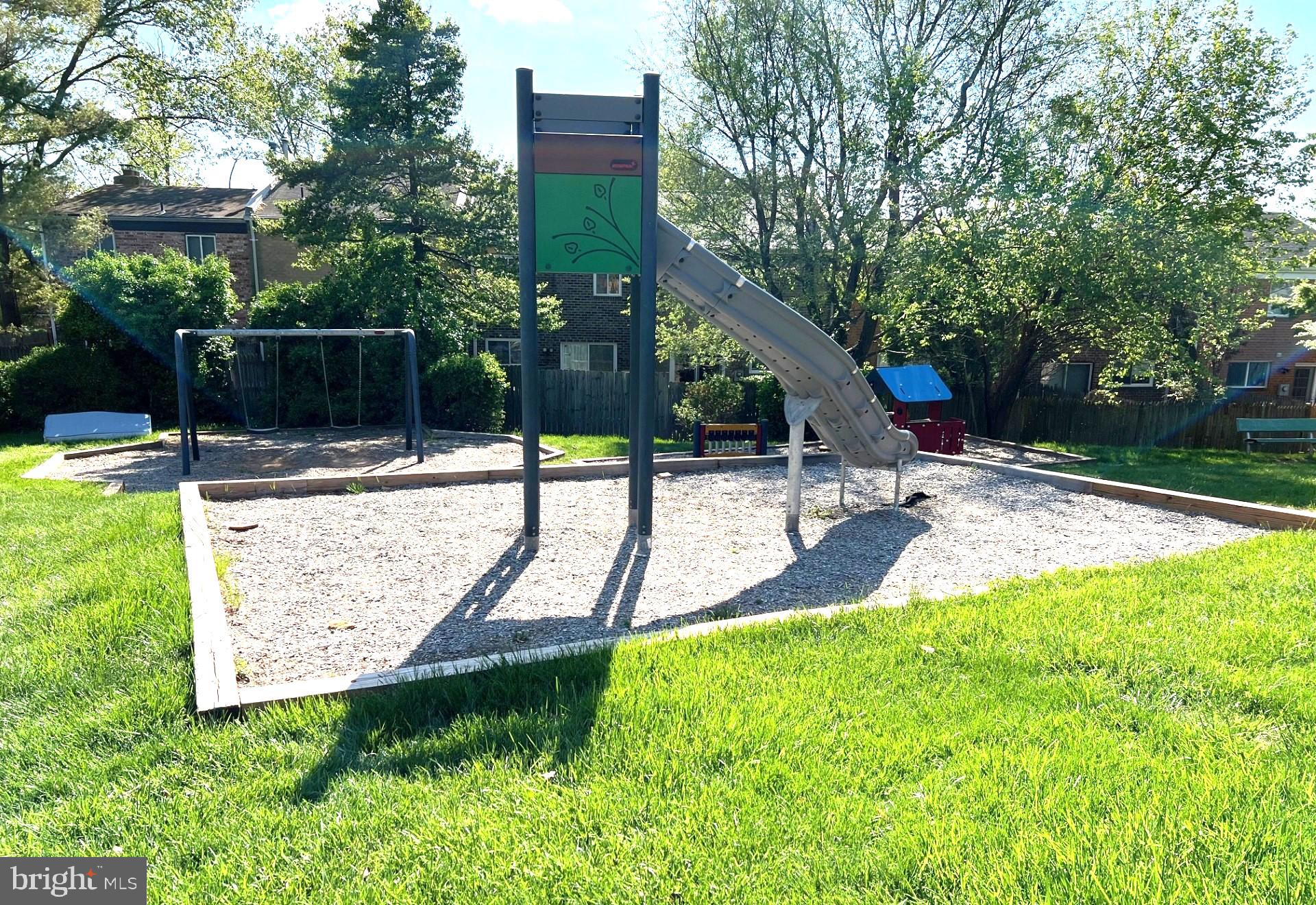 HERITAGE VILLAGE - Residential