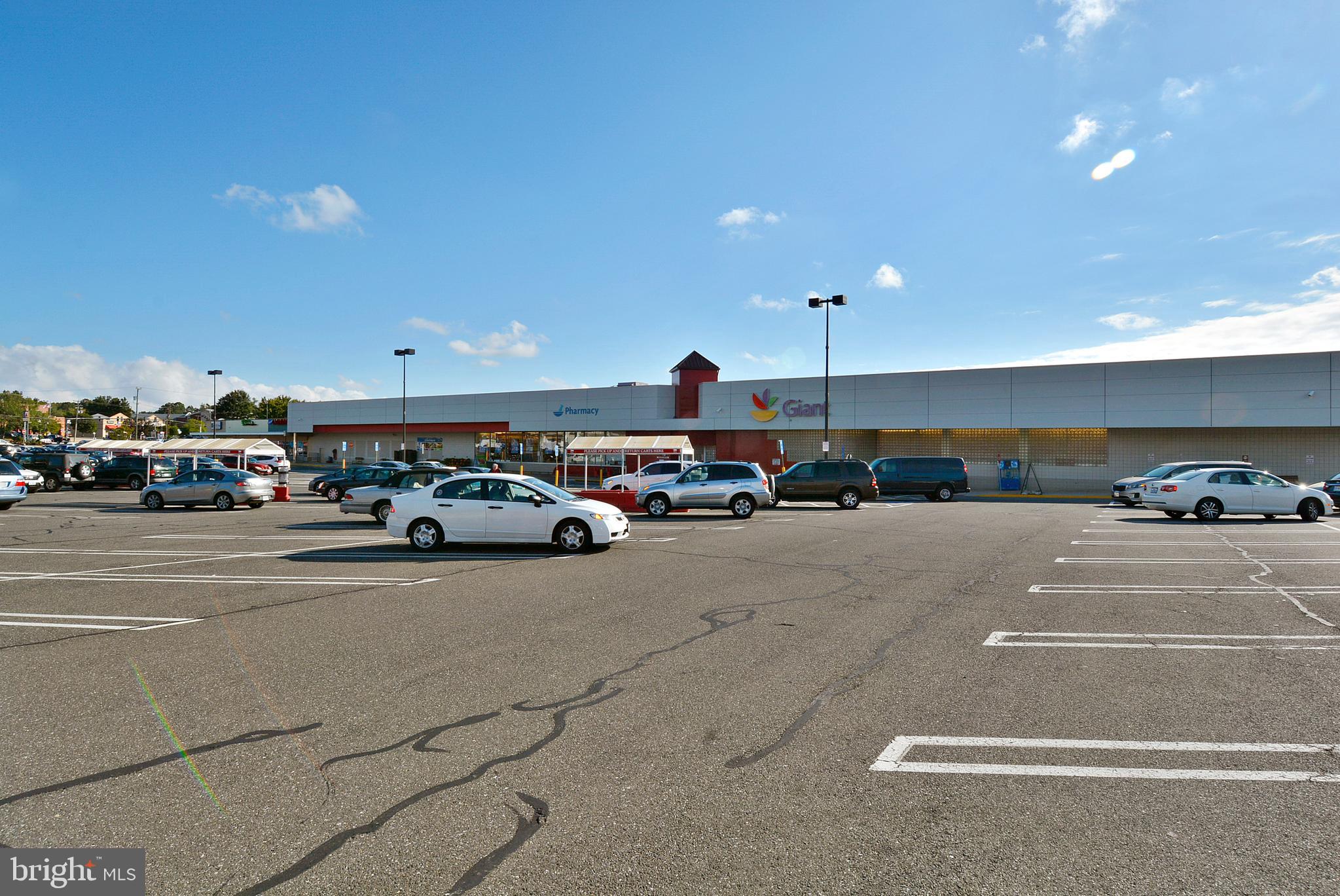 HERITAGE VILLAGE - Residential