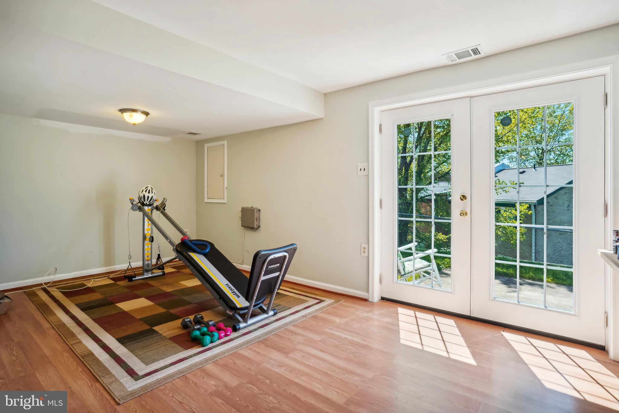 HERITAGE VILLAGE - Residential