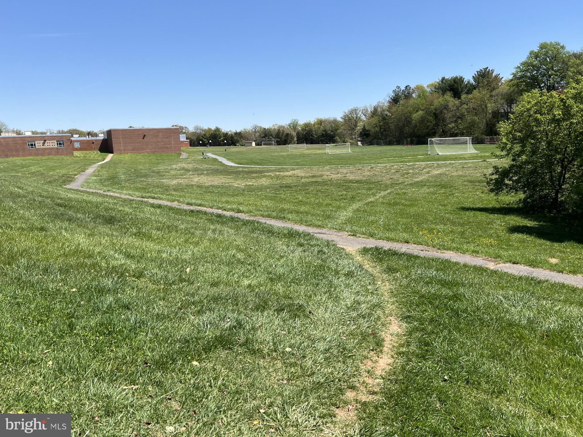 HERITAGE VILLAGE - Residential