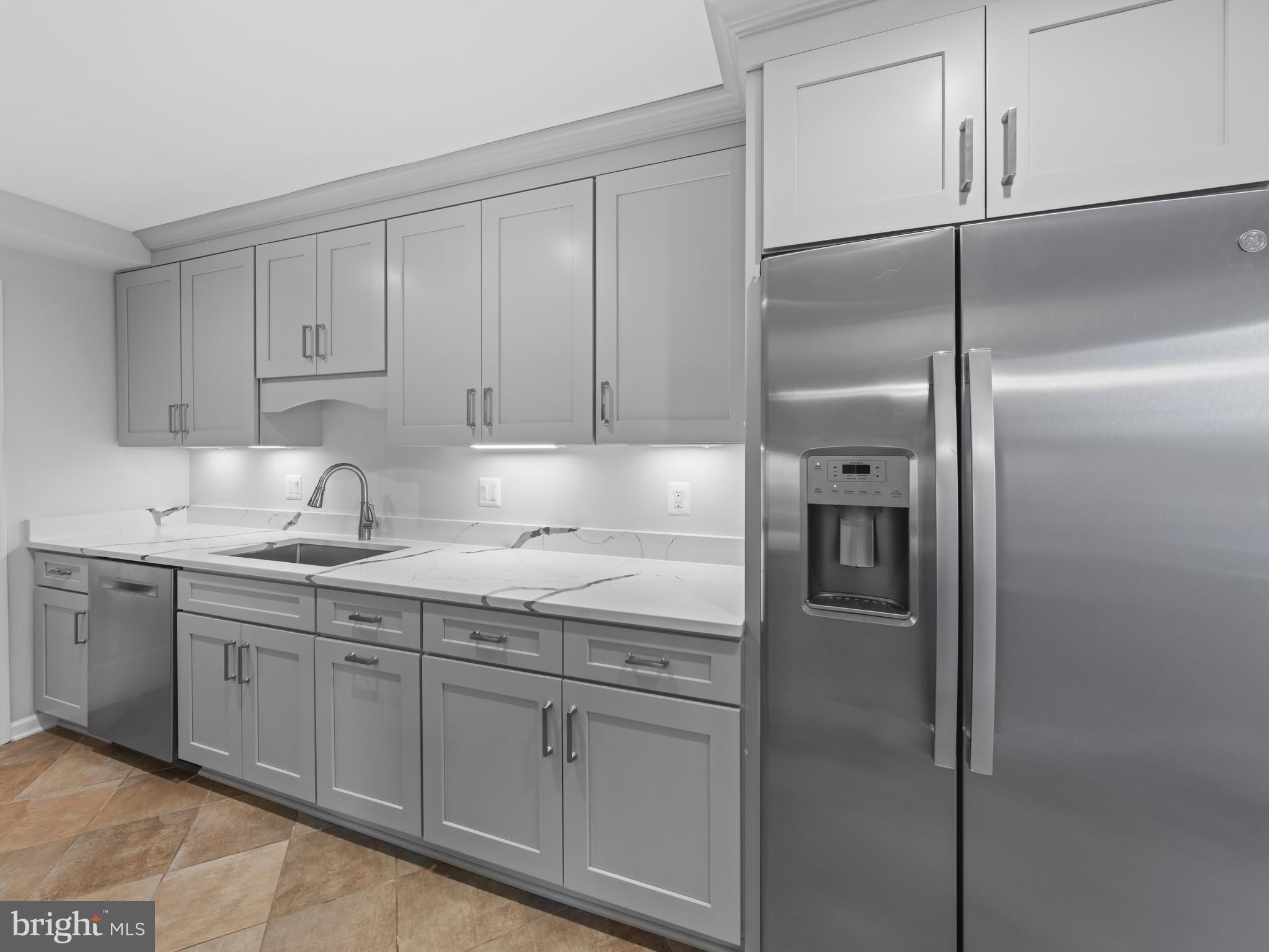 HERITAGE VILLAGE - Residential