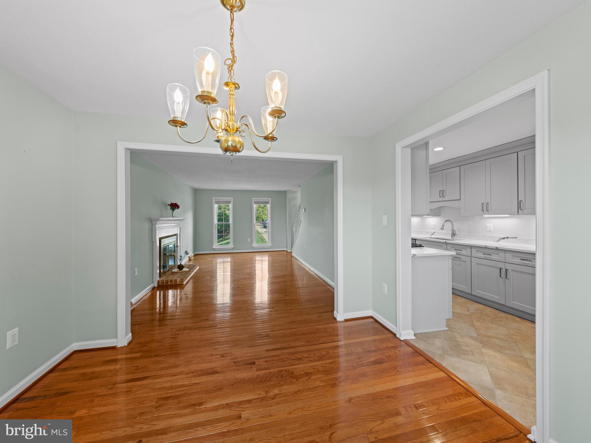 HERITAGE VILLAGE - Residential