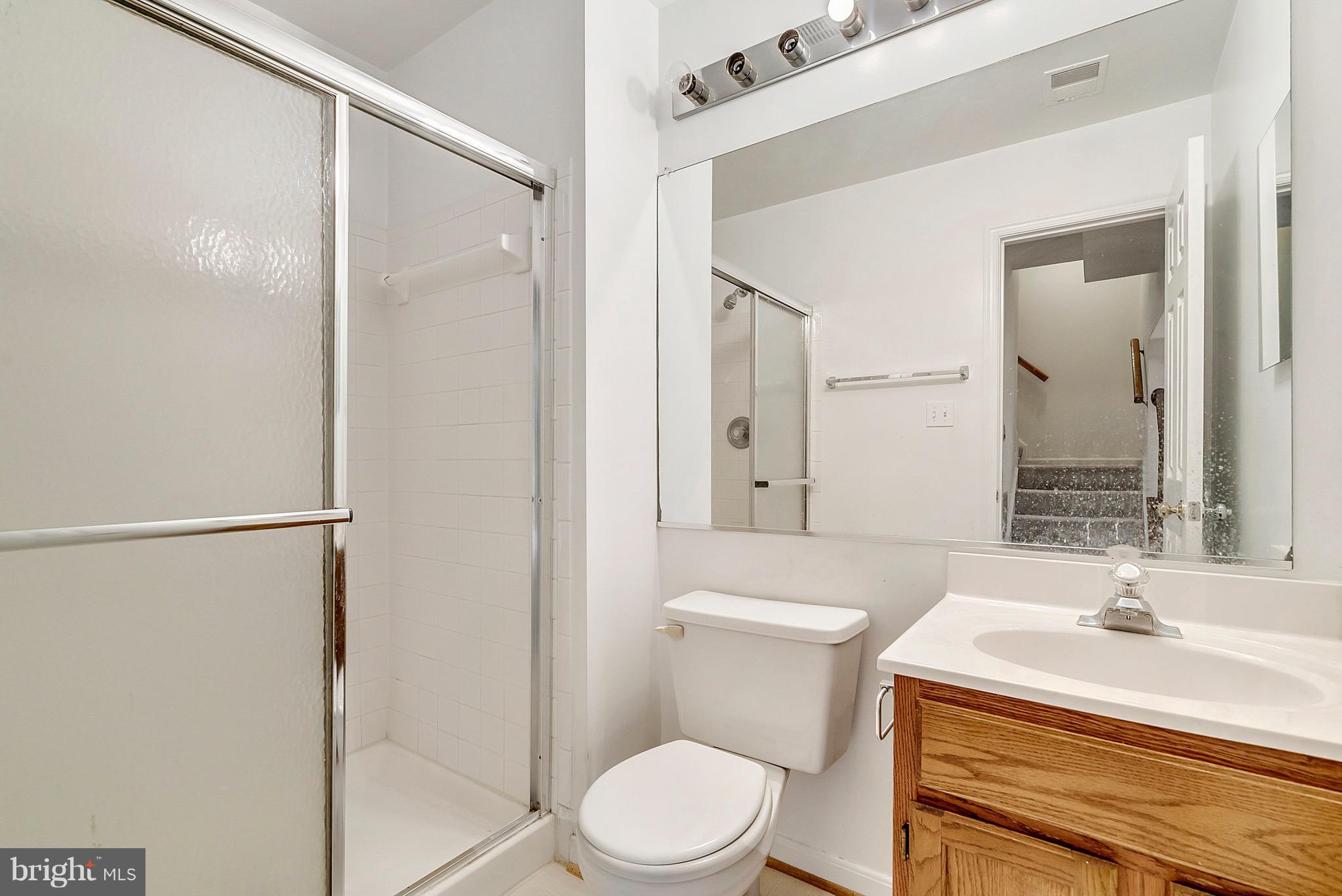 ASHBURN FARM - Residential