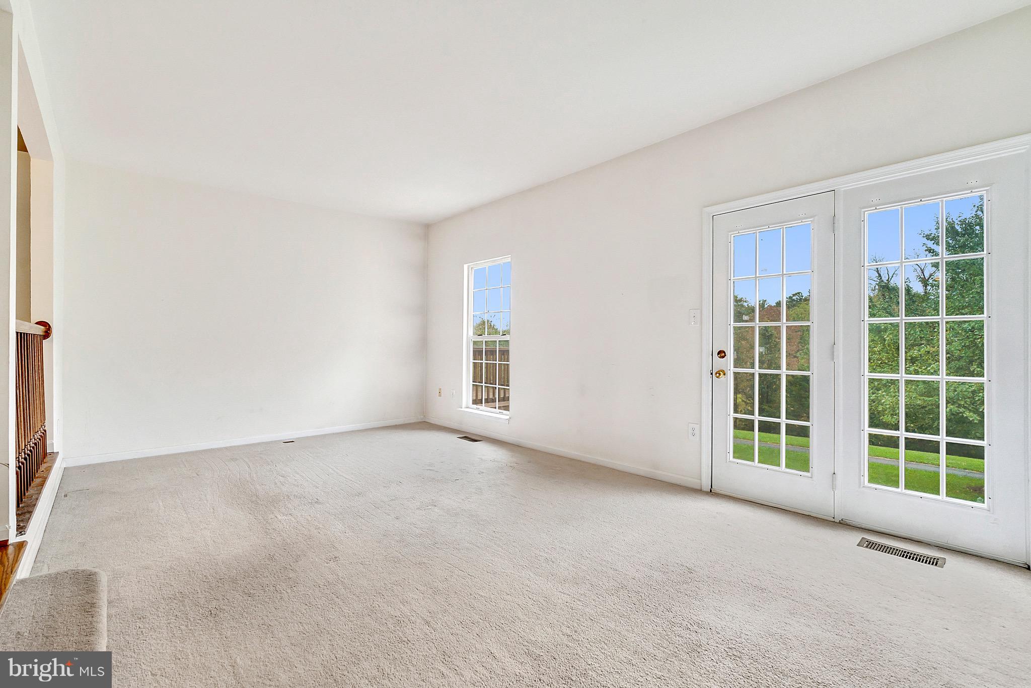 ASHBURN FARM - Residential