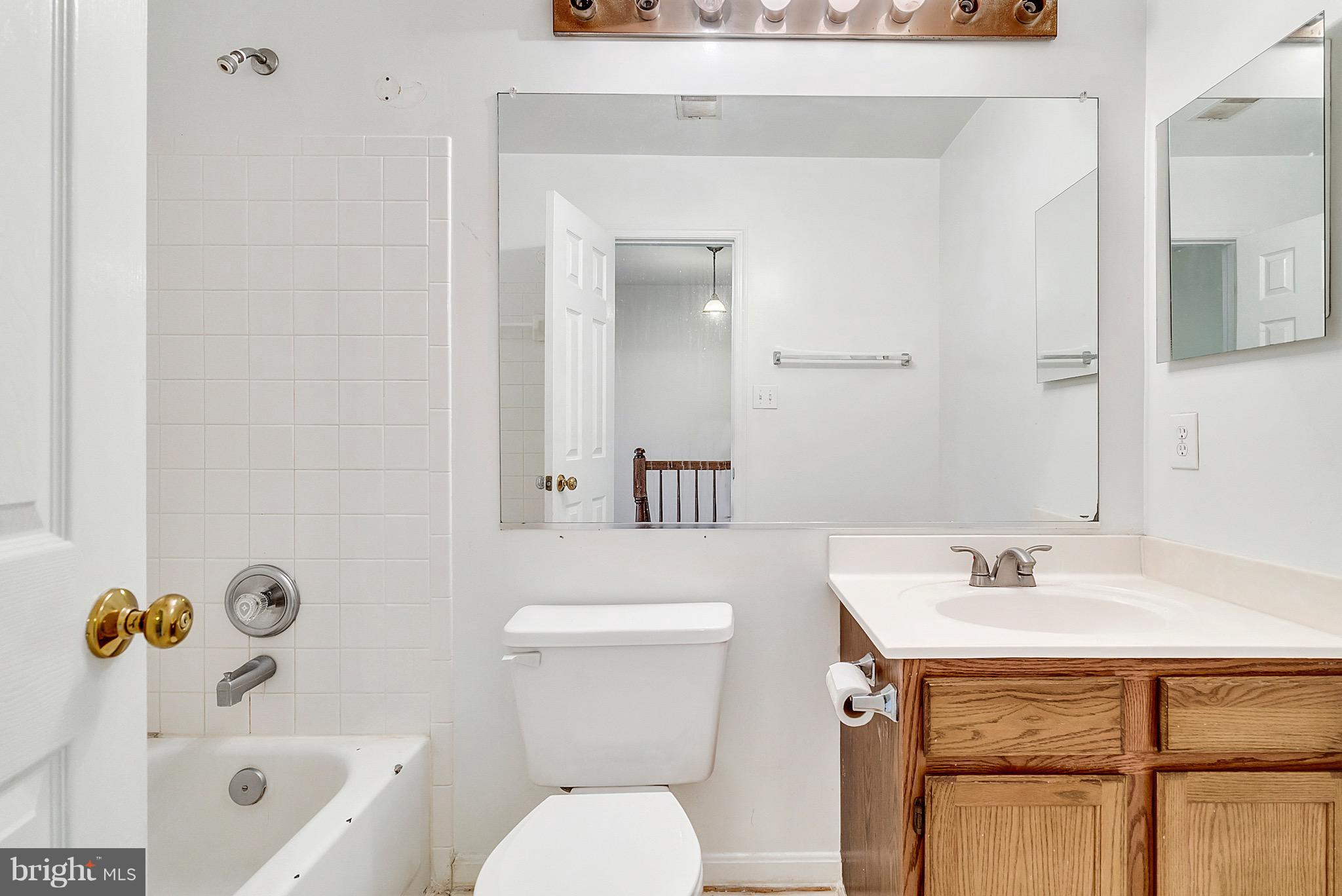 ASHBURN FARM - Residential