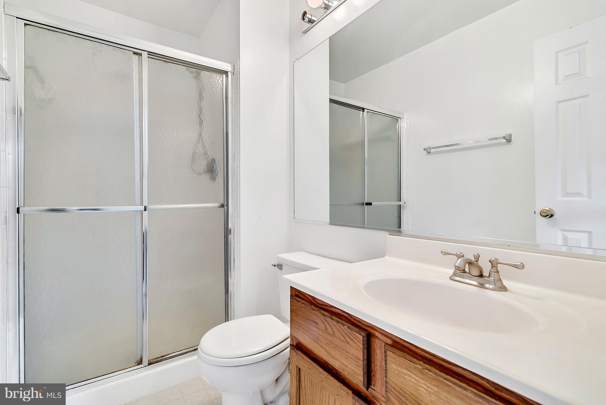 ASHBURN FARM - Residential