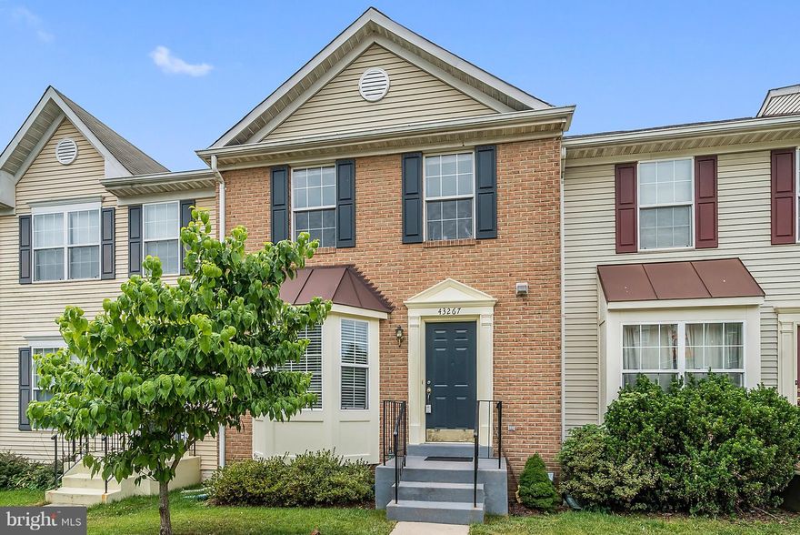 Charming brick front, three level townhome in Ashburn Farm.  Built in 1993, this 1,822+ SF home includes 3 BR, 3.5 BA, hardwood floods in the dining room, a fireplace, fenced in backyard and a finished walkout basement.   Fantastic location that backs walking trails and common area. Sale subject to US Bankruptcy Court approval.