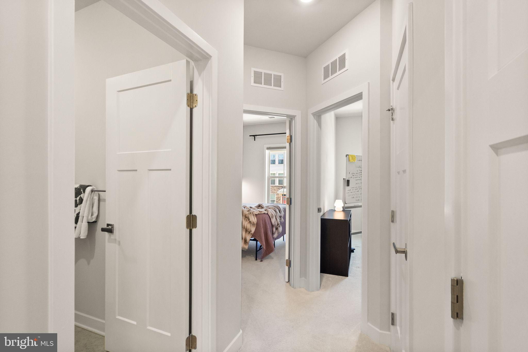 LAKE LINGANORE OAKDALE - Residential Lease