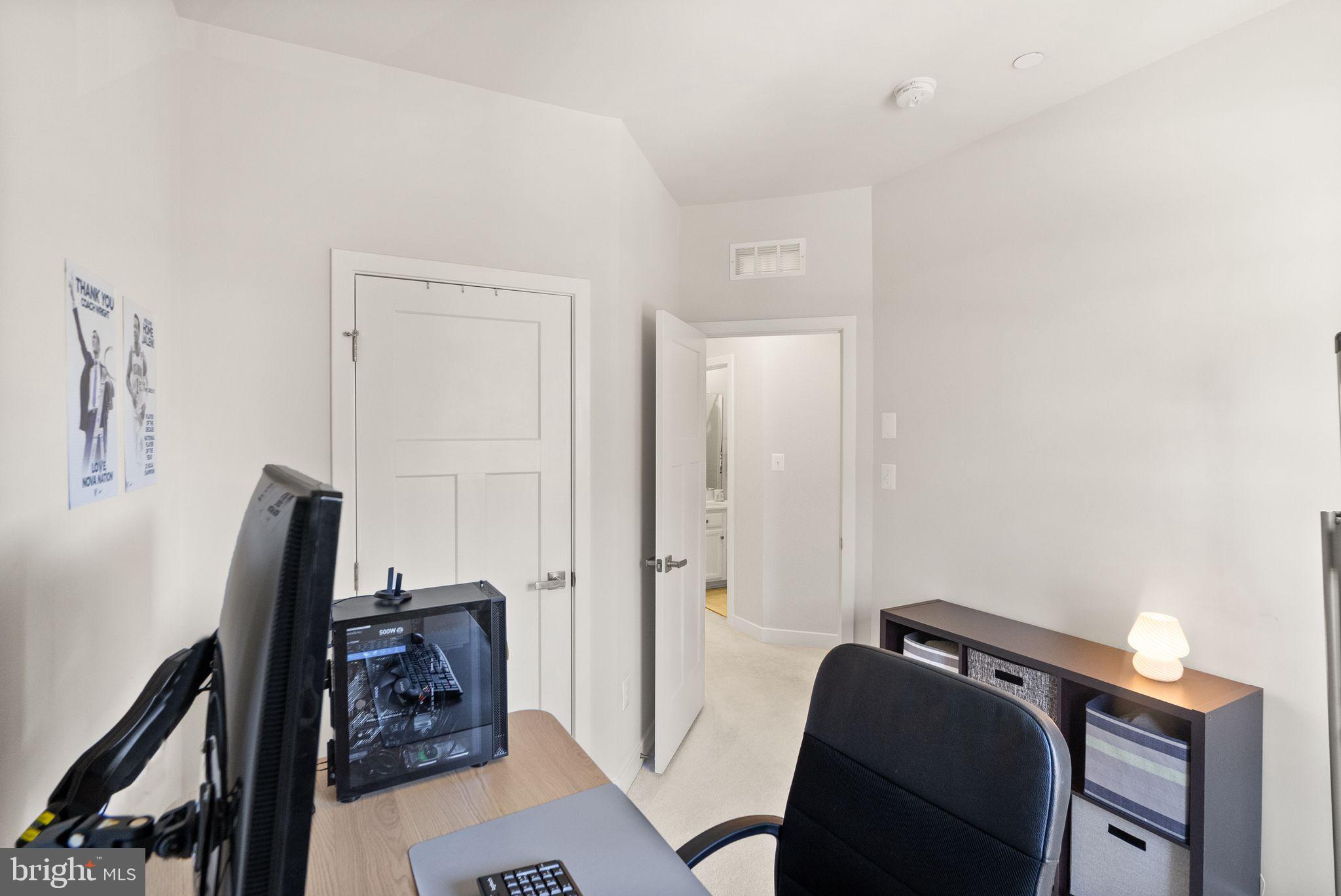 LAKE LINGANORE OAKDALE - Residential Lease