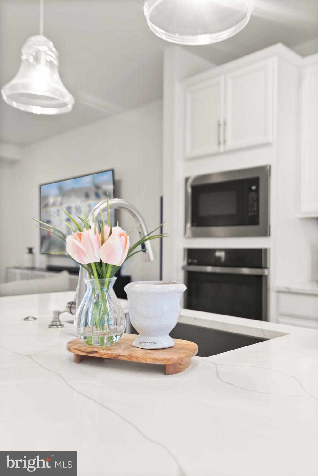 LAKE LINGANORE OAKDALE - Residential Lease