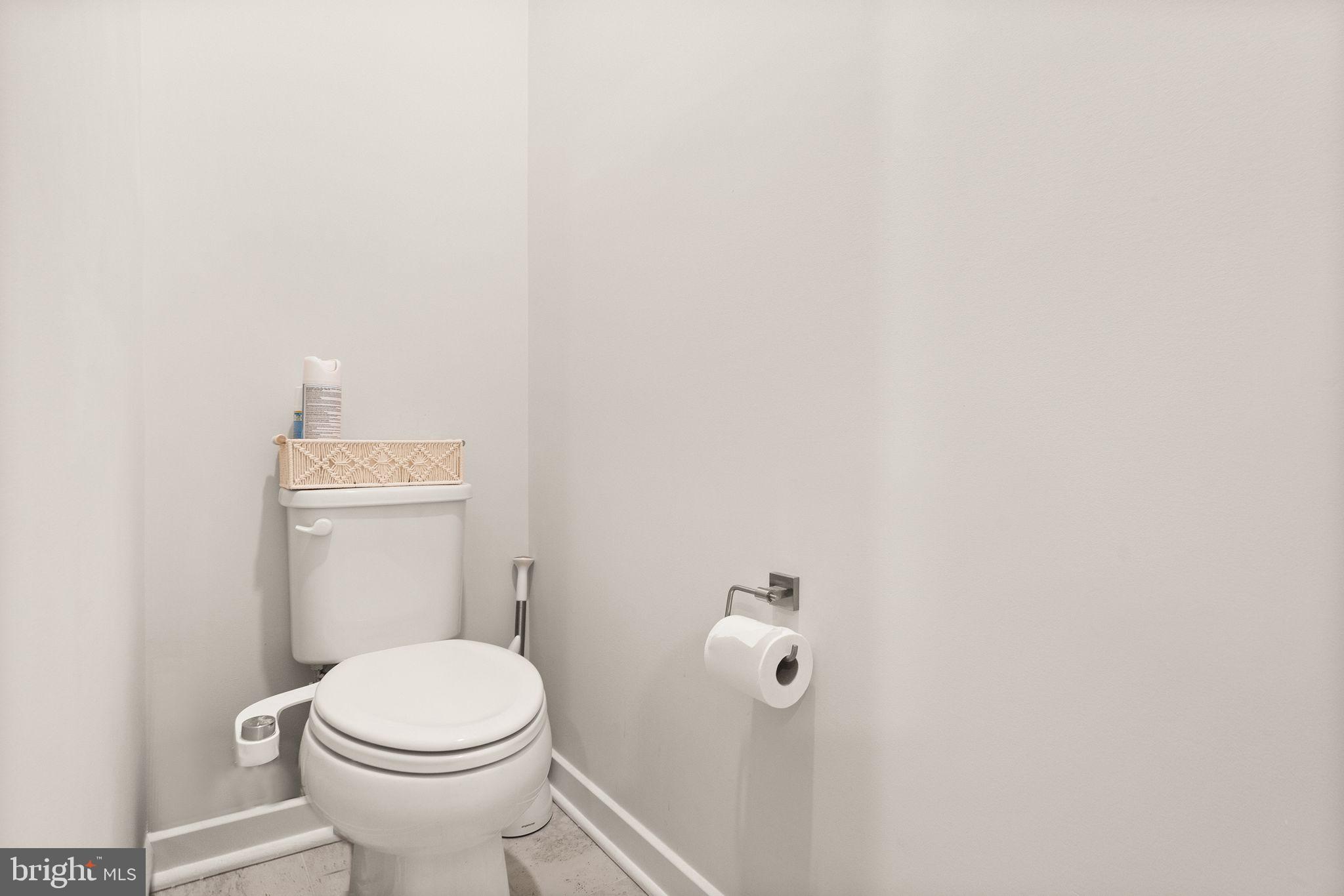 LAKE LINGANORE OAKDALE - Residential Lease