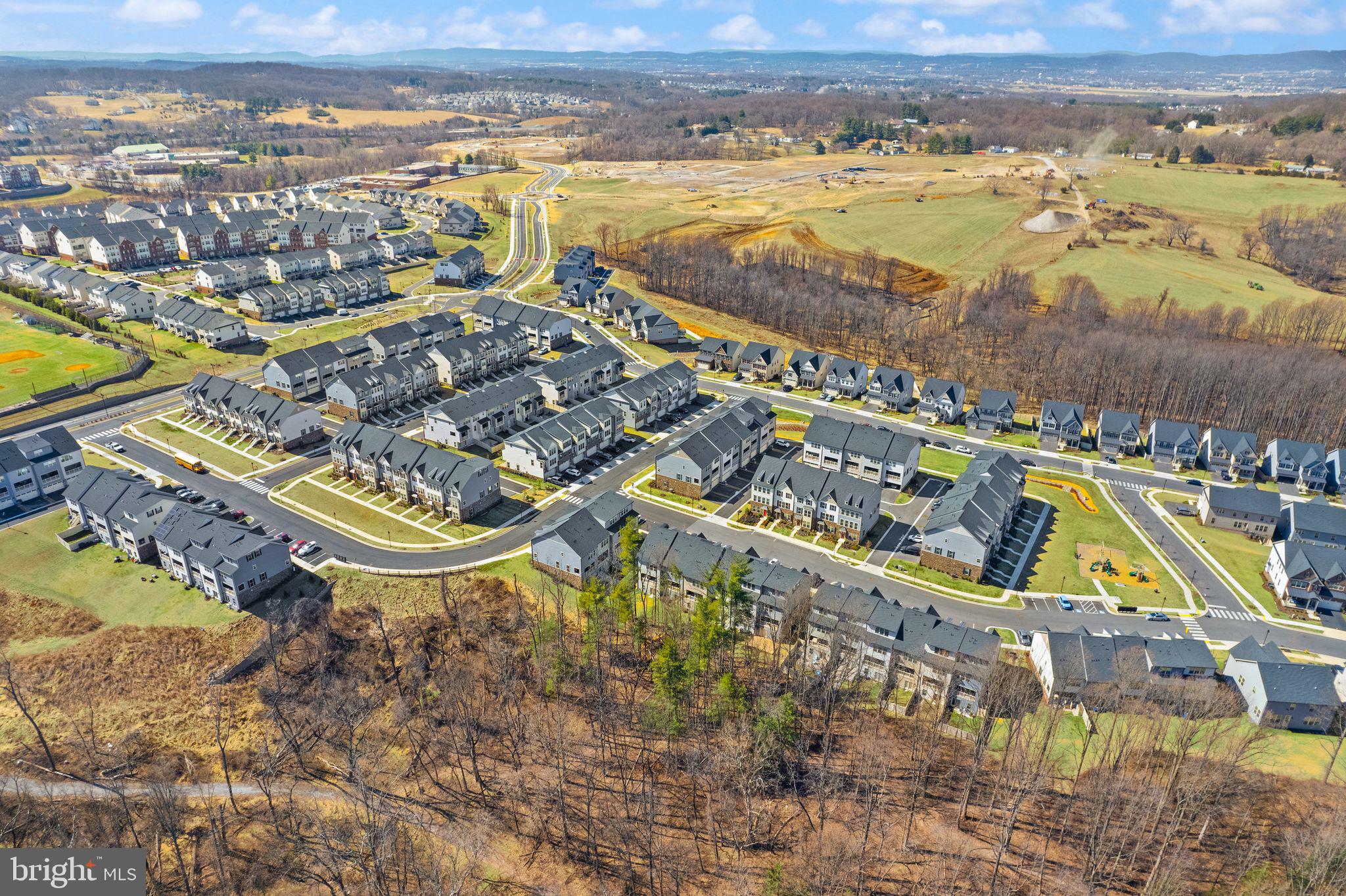 LAKE LINGANORE OAKDALE - Residential Lease