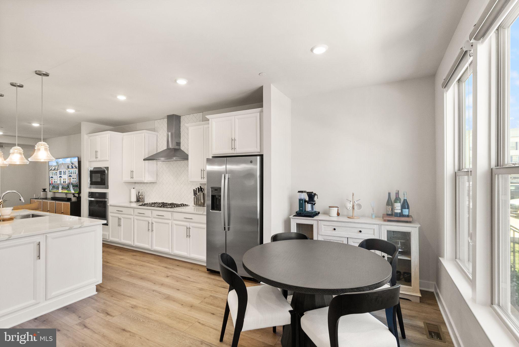 LAKE LINGANORE OAKDALE - Residential Lease