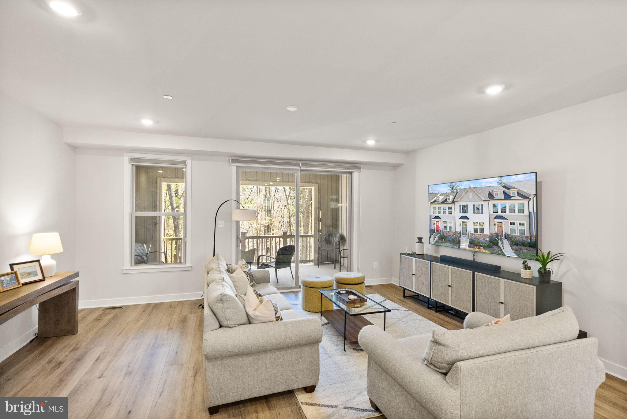 LAKE LINGANORE OAKDALE - Residential Lease