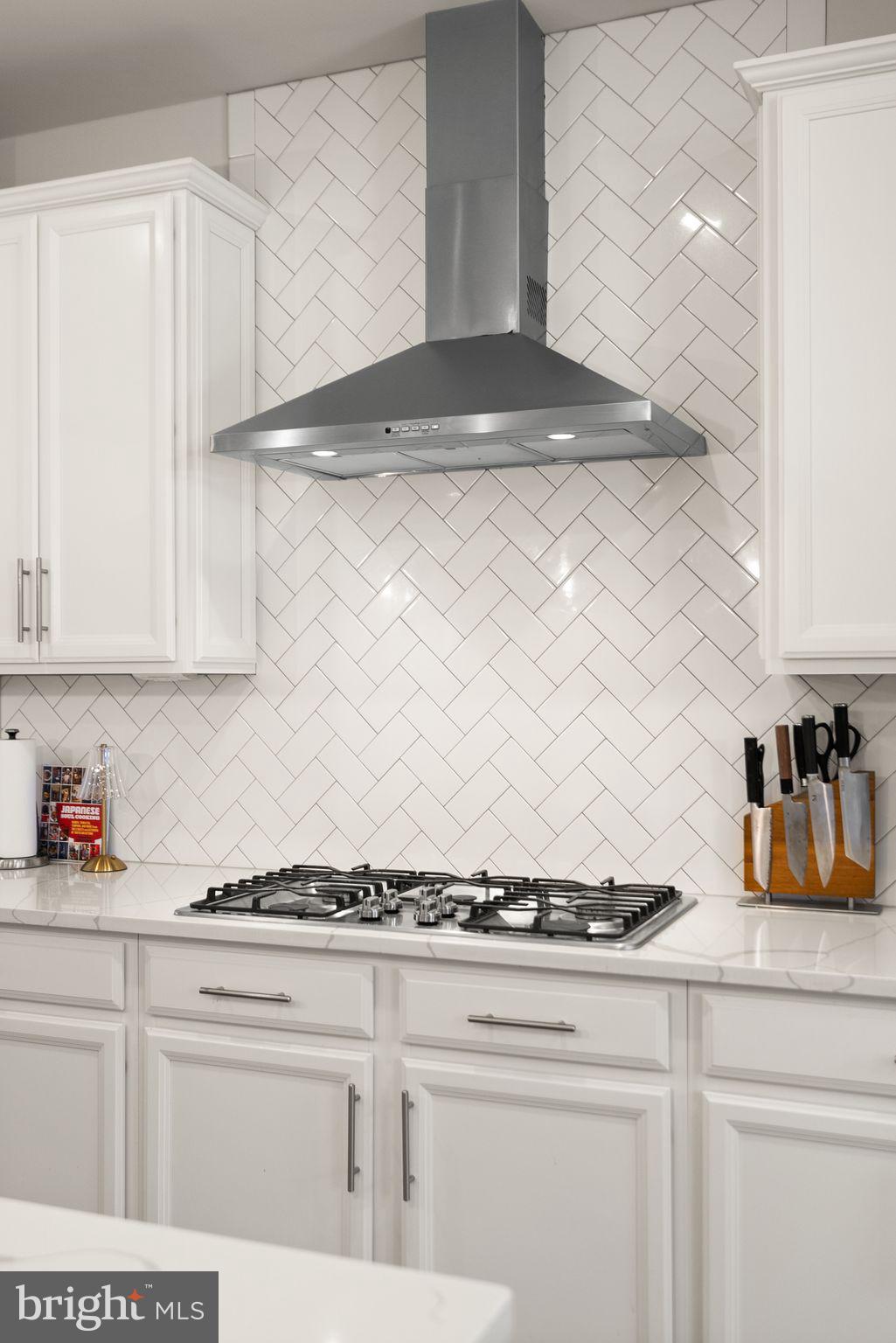 LAKE LINGANORE OAKDALE - Residential Lease