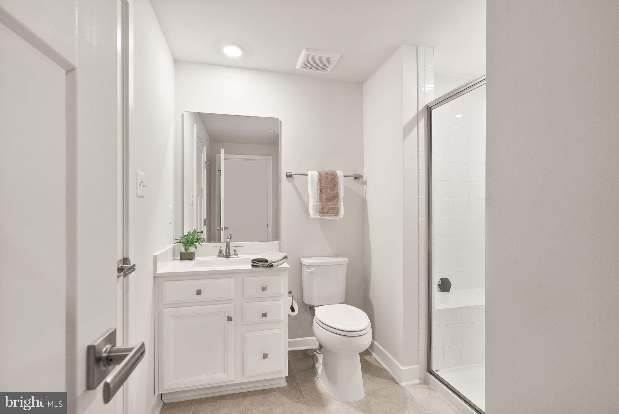 LAKE LINGANORE OAKDALE - Residential Lease