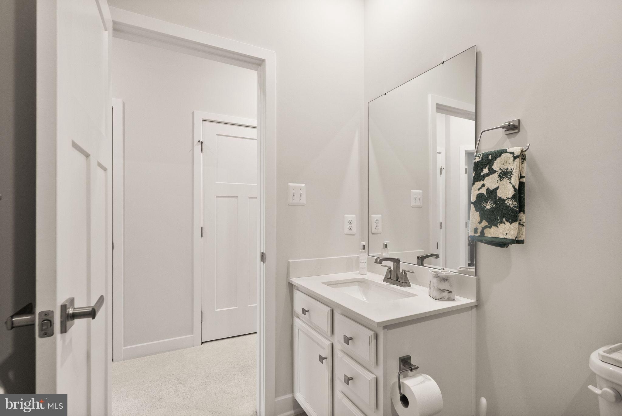 LAKE LINGANORE OAKDALE - Residential Lease