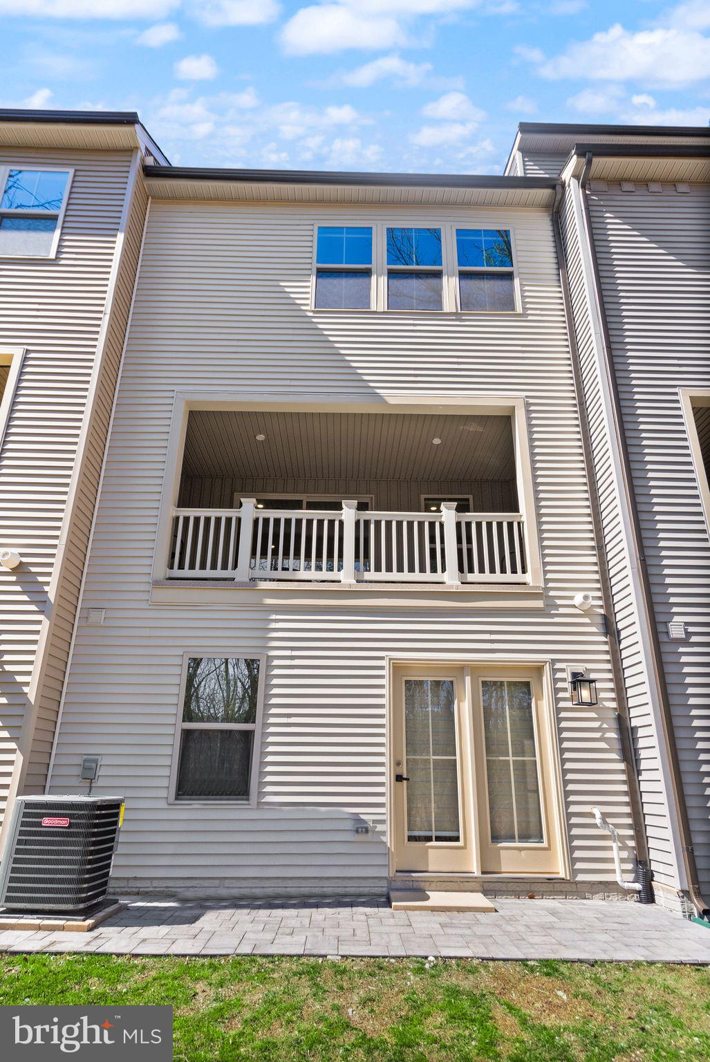 LAKE LINGANORE OAKDALE - Residential Lease