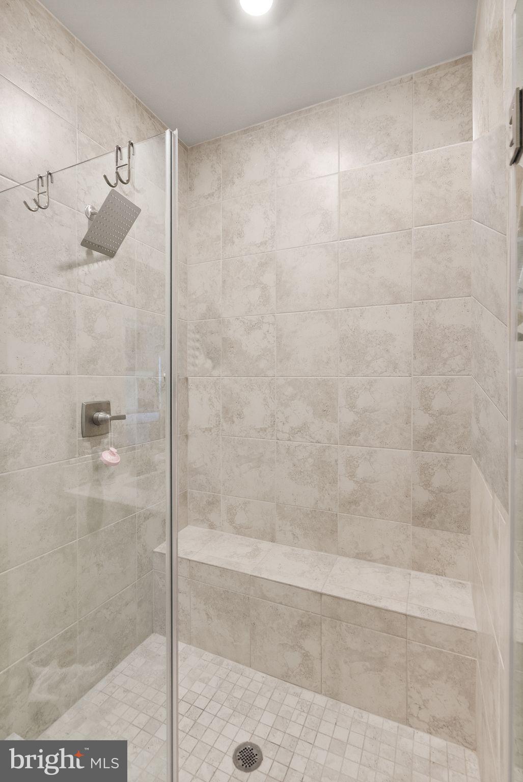 LAKE LINGANORE OAKDALE - Residential Lease