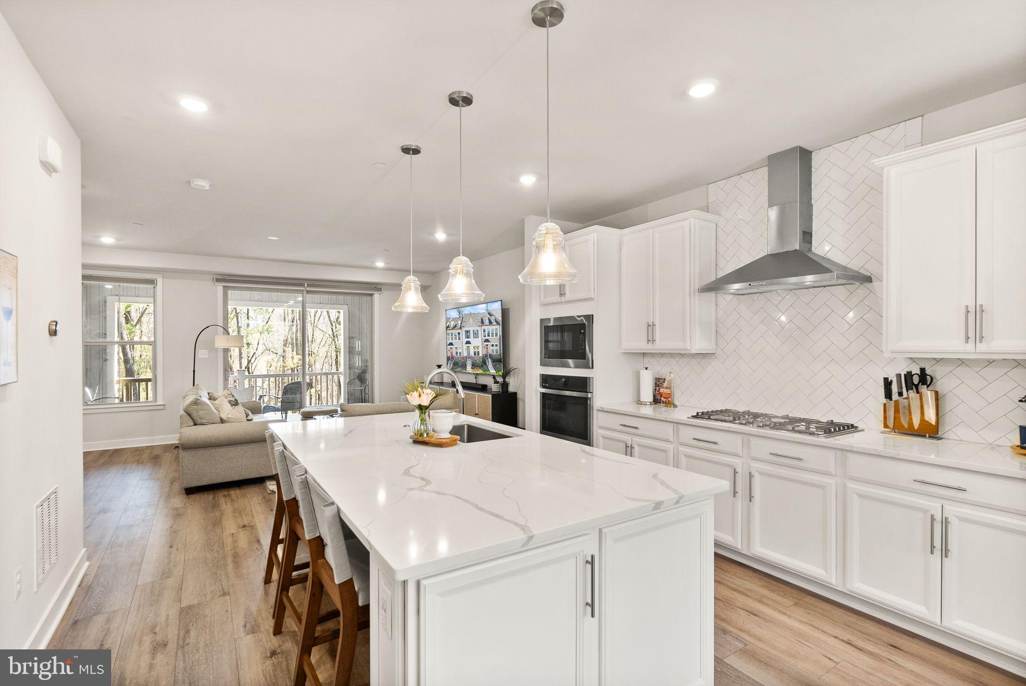 LAKE LINGANORE OAKDALE - Residential Lease