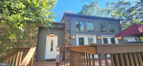 1112 LEE ROAD BASYE VA 22810