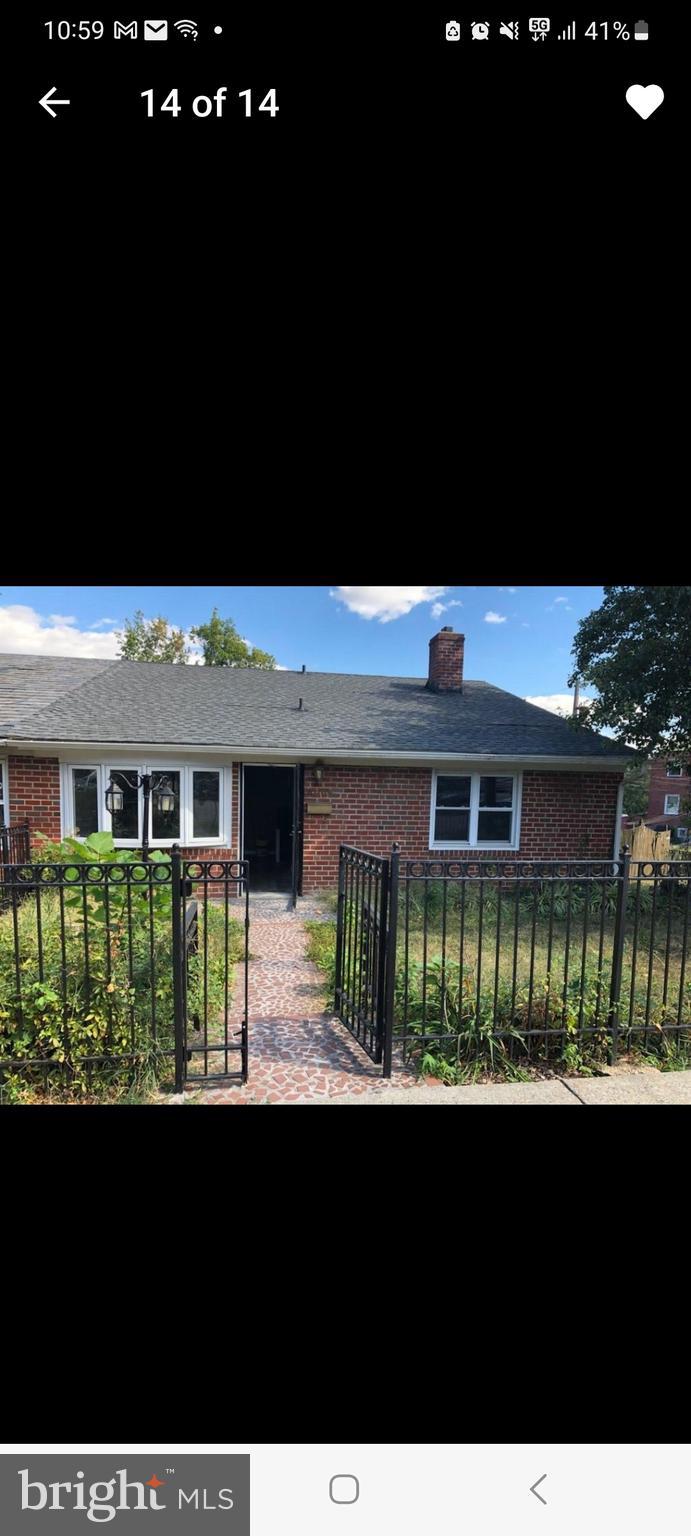 PEN LUCY - Residential Lease