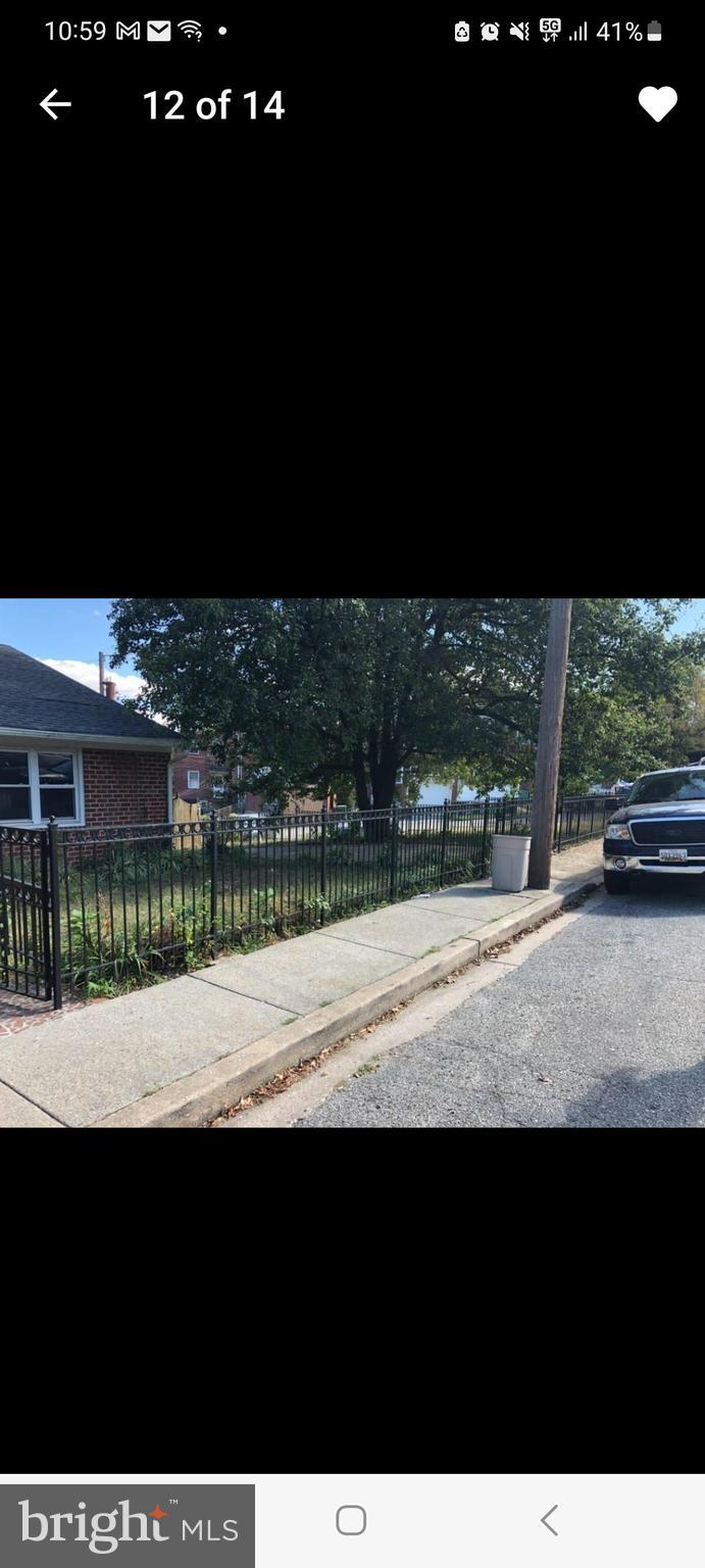 PEN LUCY - Residential Lease