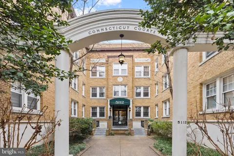 MLS: DCDC2196306