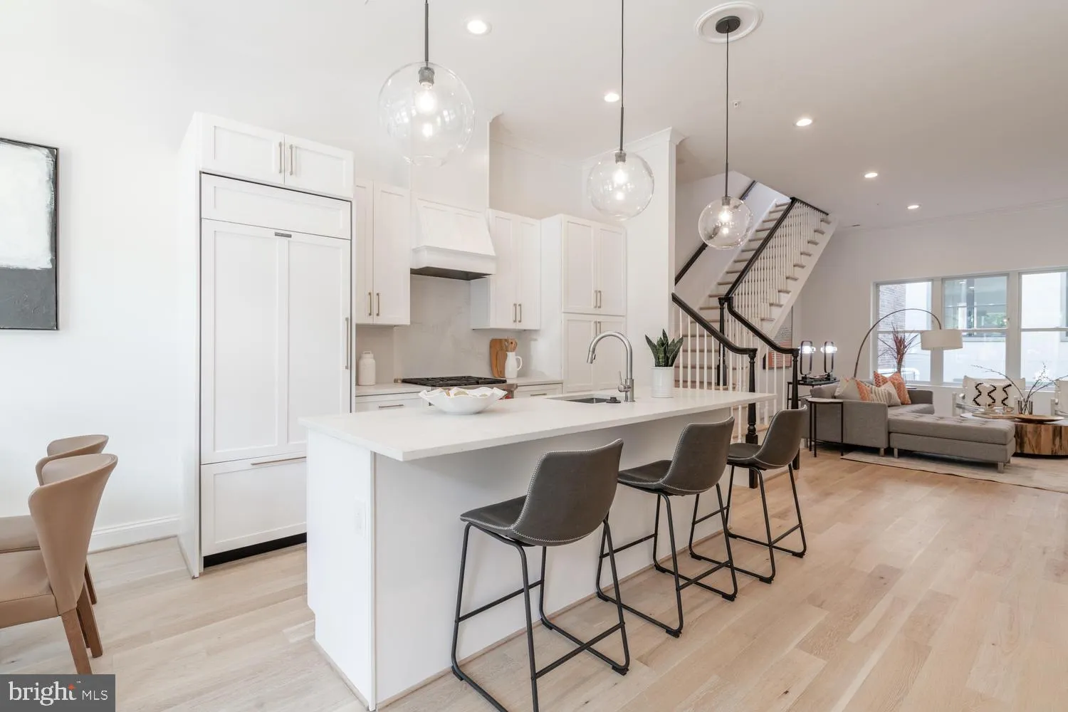 1721 20th St NW Unit 102, Washington, DC 20009