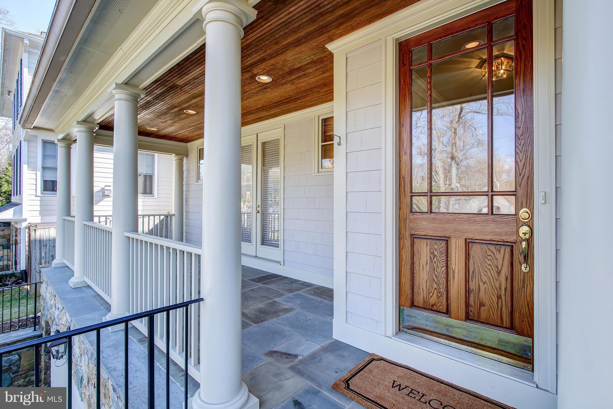 COUNTRY CLUB VILLAGE - Residential