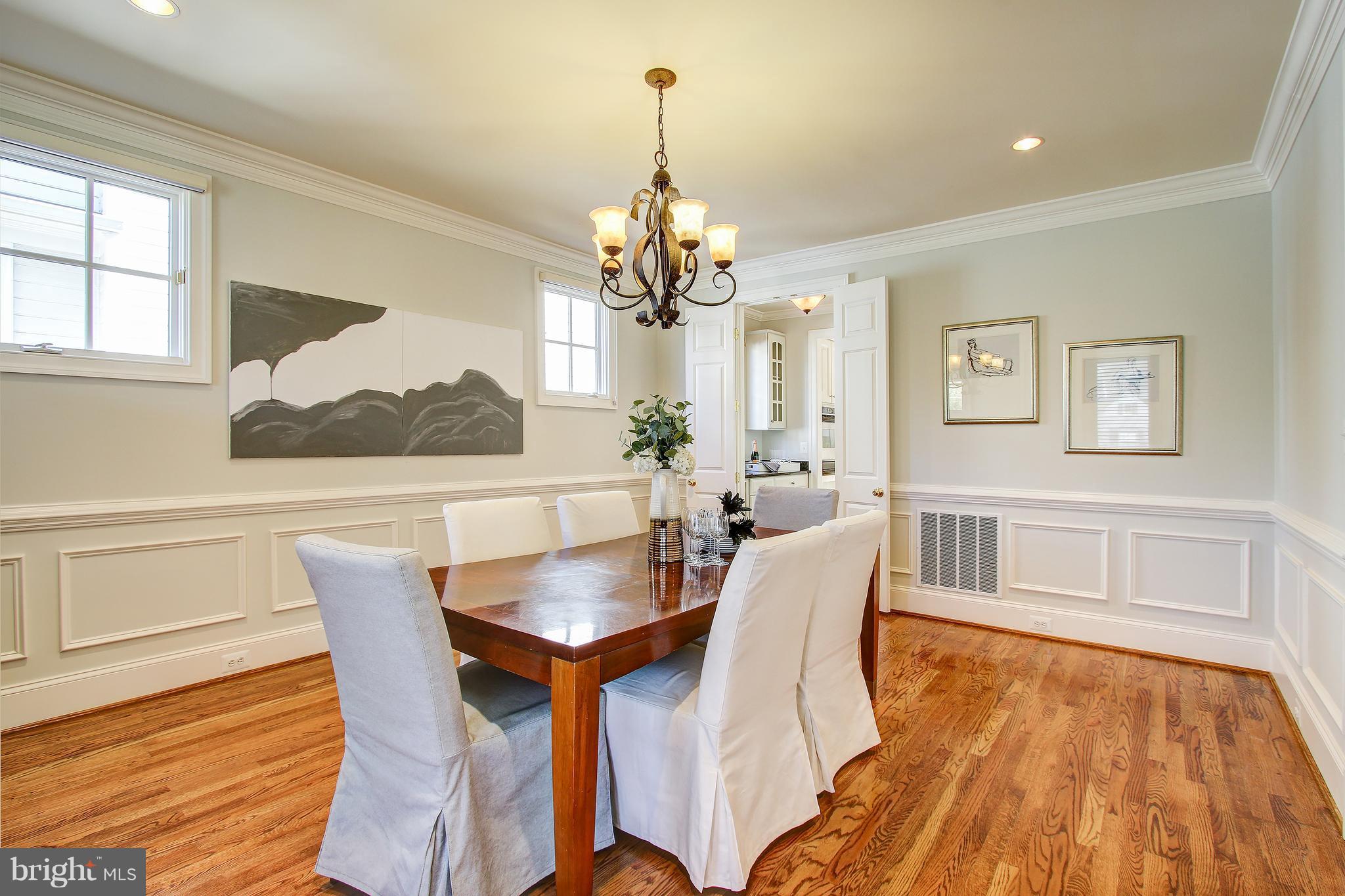 COUNTRY CLUB VILLAGE - Residential