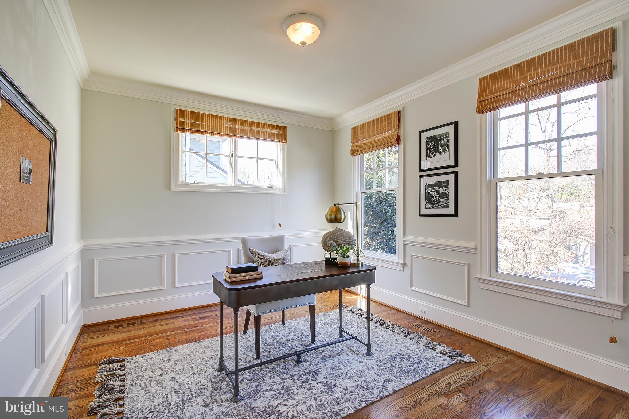 COUNTRY CLUB VILLAGE - Residential