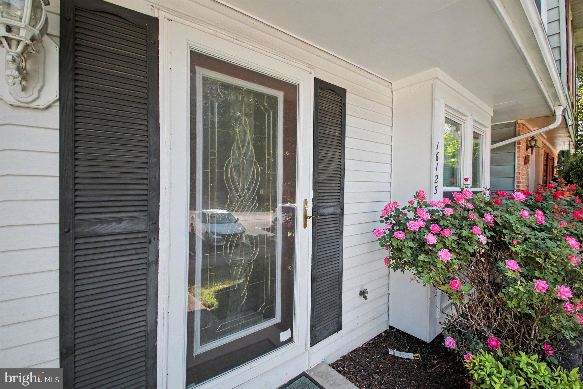 MONTCLAIR - Residential