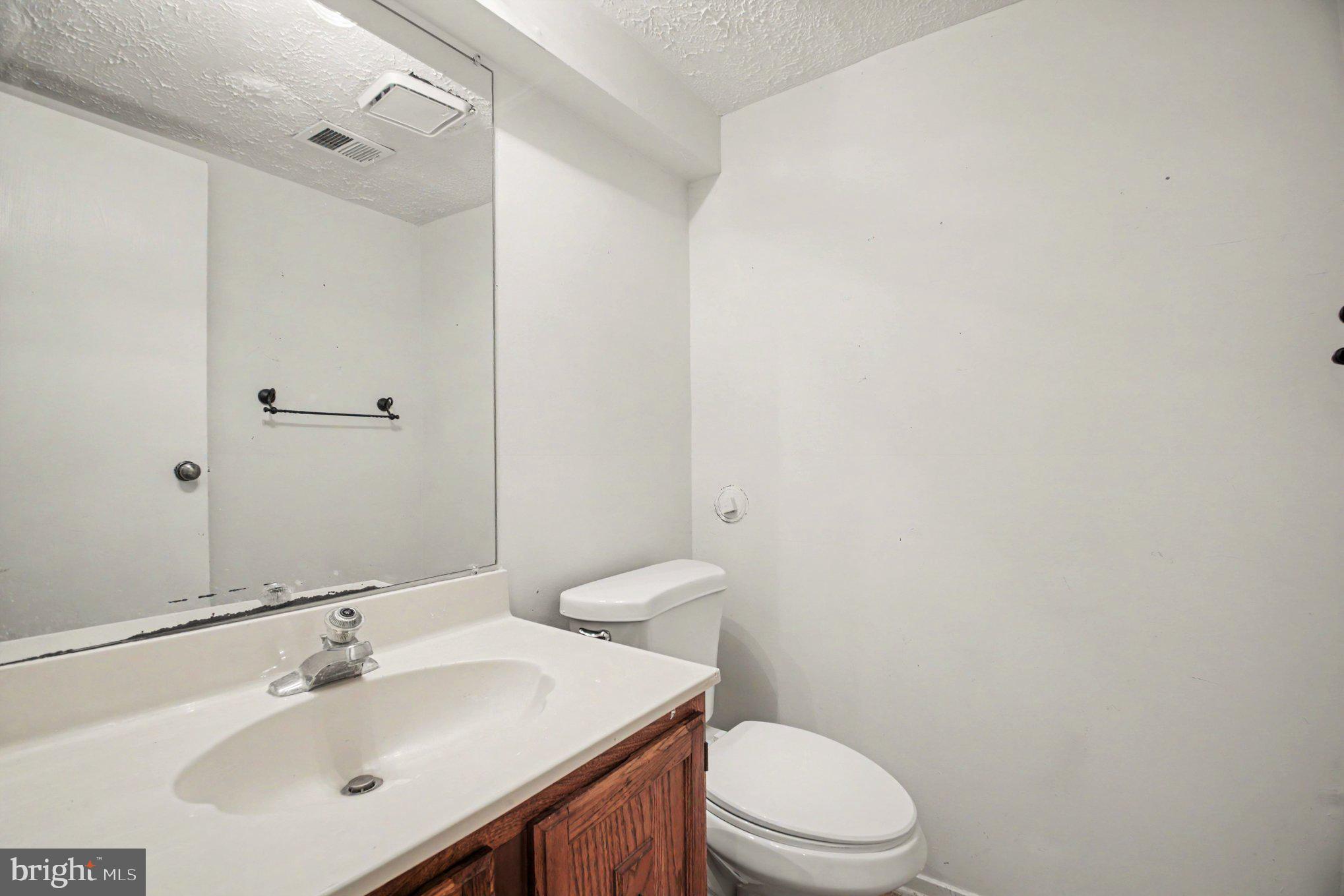 MONTCLAIR - Residential