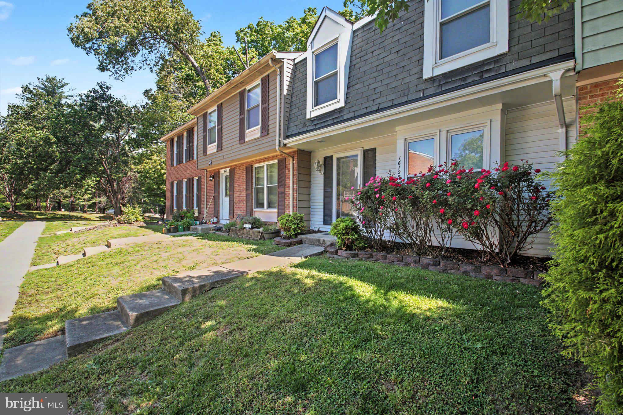 MONTCLAIR - Residential