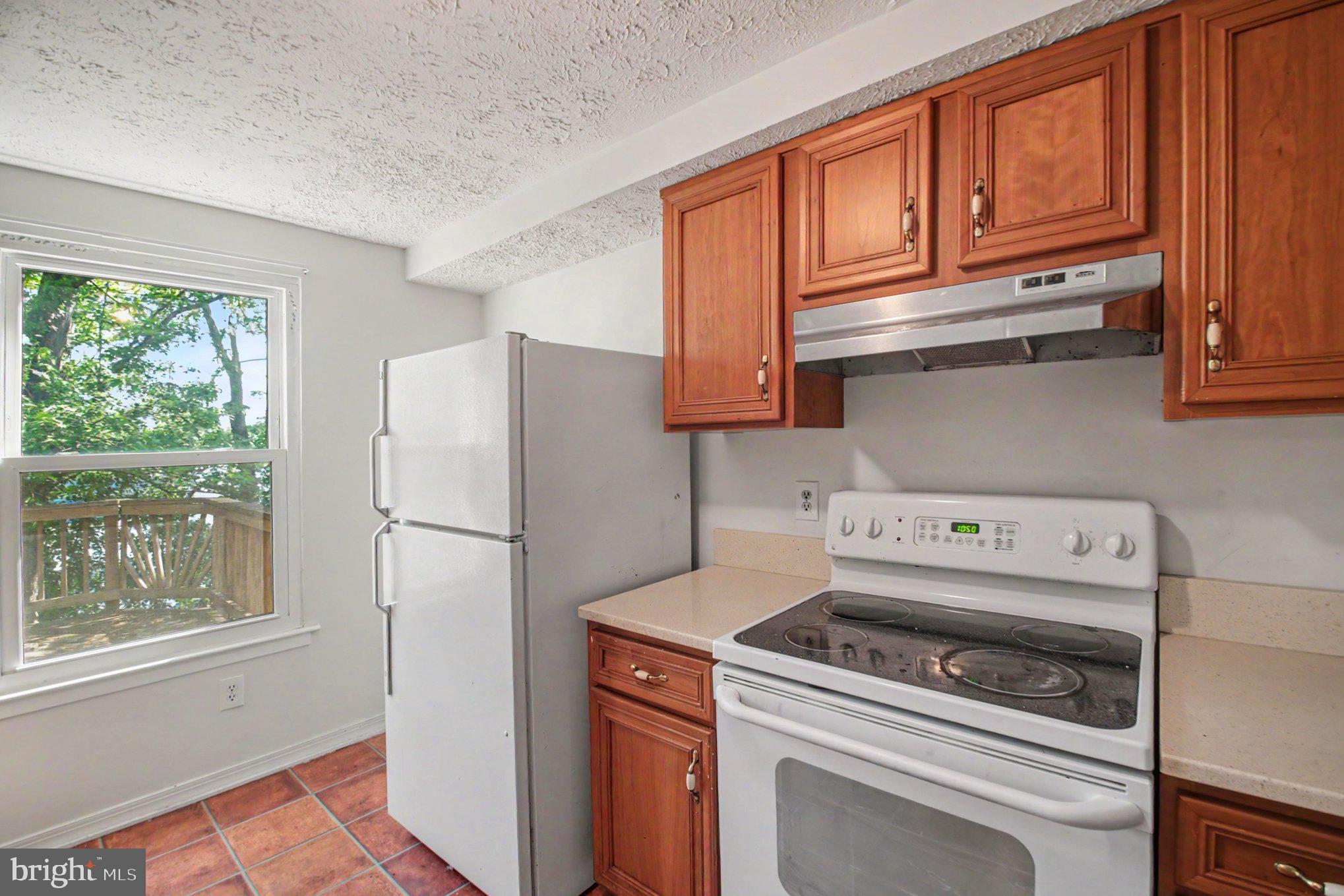 MONTCLAIR - Residential
