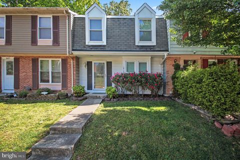 Photo of 16125 Alexander Place, DUMFRIES, VA 22025 (MLS # VAPW2118790)