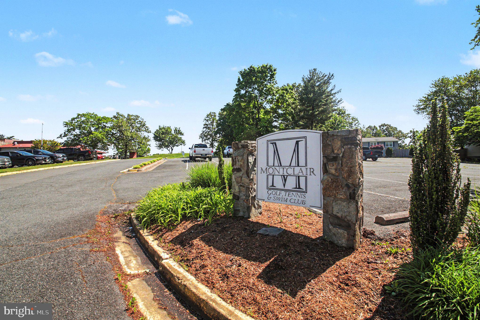 MONTCLAIR - Residential